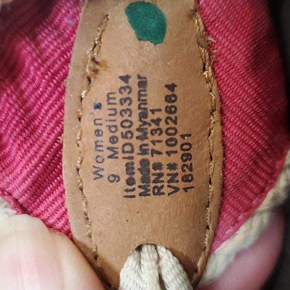 L.L. Bean Women's Brown, Woven Cream Sandals. Size 9 - Picture 7 of 8